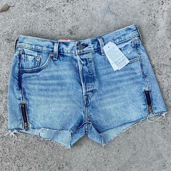 Levi's Pants - Levi’s 501 Distressed High Waist Jean Shorts Size 28
